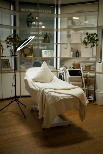 Medusa Beauty Lounge - Thumbnail