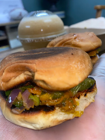 Froot Orleans by null