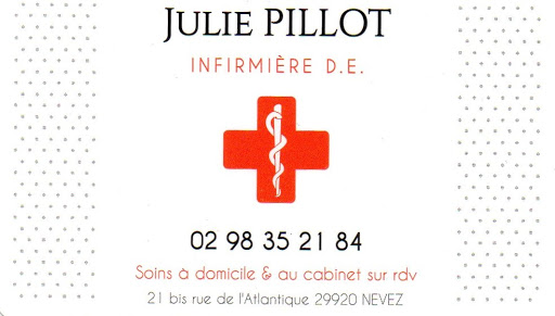 JULIE PIGEONNAT