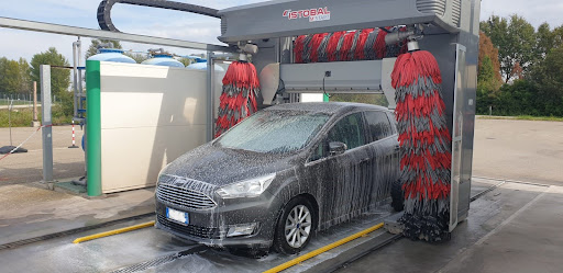 Albatros Correggio Car Wash - Thumbnail