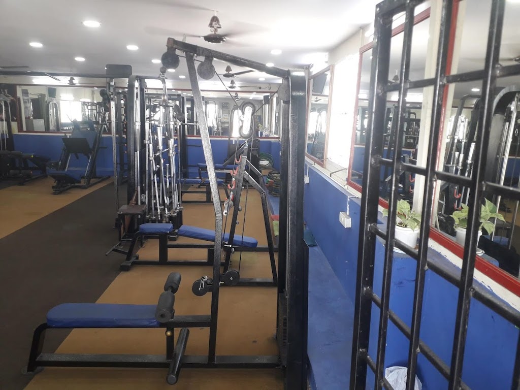 Dolly Cardio Fitness Gym