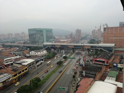 Photos of Metroplus Estaci&oacute;n Cisneros