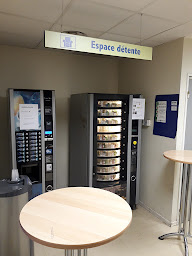 Photo n°3 de CESAM 13 (Centre d'Examens de Santé de l'Assurance Maladie des Bouches du Rhône) à Marseille (Administration locale)