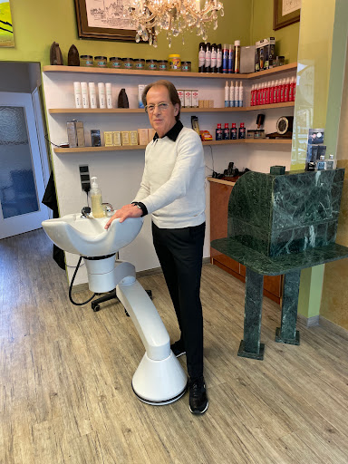 Herrensalon Exquisit