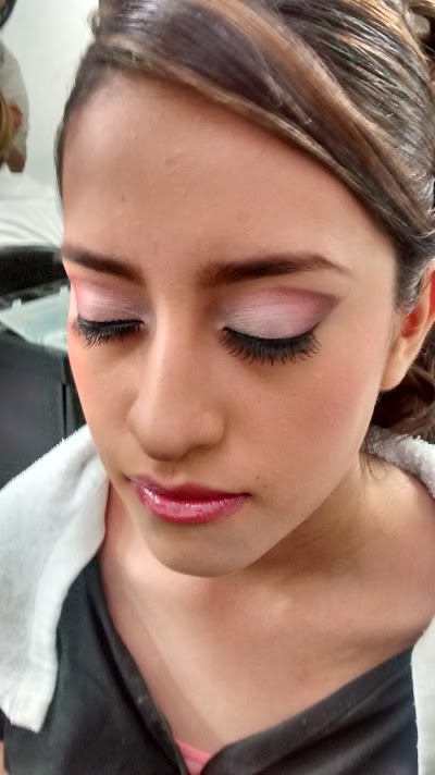 Photos of Monserrat Hairstylist