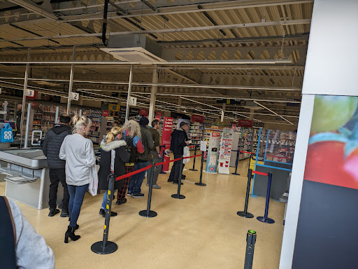 Avenue Post Office - Visual