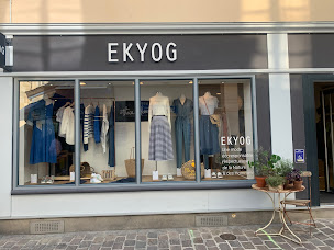 Photo n°1 de Côté Filles Troyes à Troyes (Magasin de chaussures)