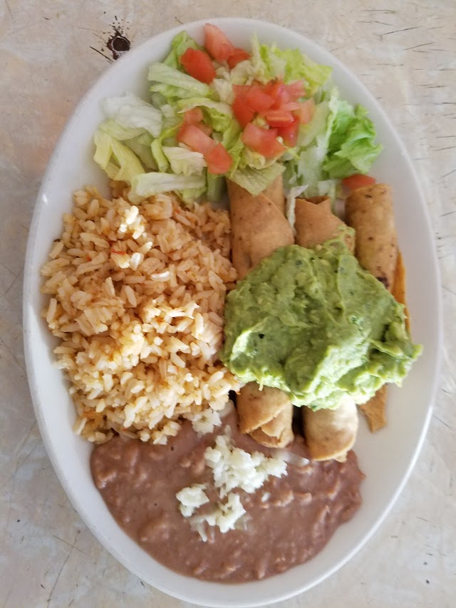 Lupe's East L.A. Kitchen