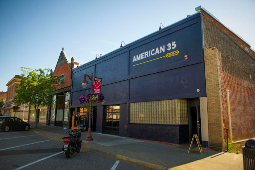 American 35 - Visual
