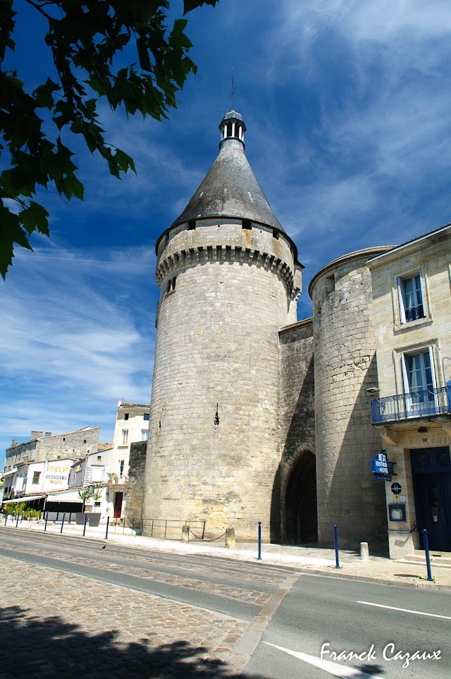 Logis Hôtel de la Tour