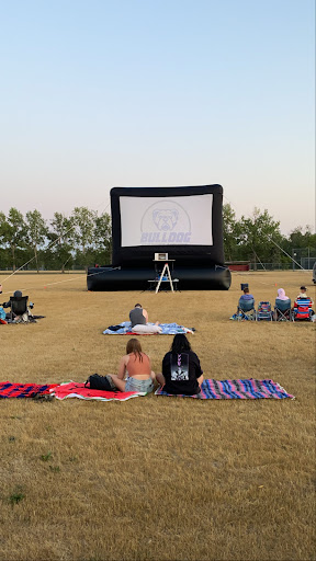 Bulldog Outdoor Movies - Thumbnail