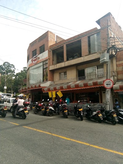 Photos of La Comparcita