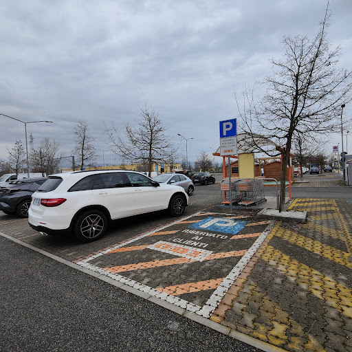 Parcheggio riservato OBI - Thumbnail