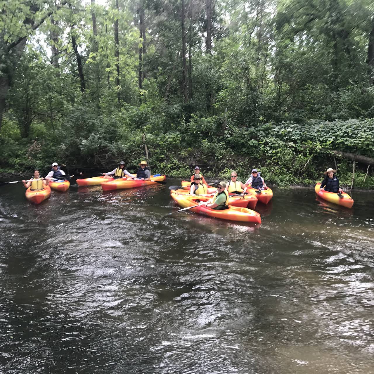 Kinni Kayak Canoe & Kayak Rental Service