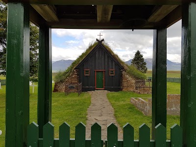 Photos of V&iacute;&eth;im&yacute;rarkirkja
