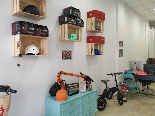 Patinetaló | Tienda y Taller de Patinetes Eléctricos - Thumbnail