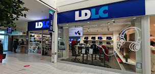 Photo n°20 de LDLC La Roche-Sur-Yon à La Roche-sur-Yon (Magasin de matériel Hi-Fi)