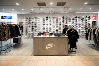 atmos Sapporo STELLAR PLACE（アトモス 札幌ステラプレイス店）