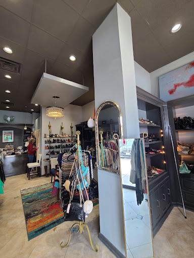 Labels Designer Consignment Boutique - Thumbnail