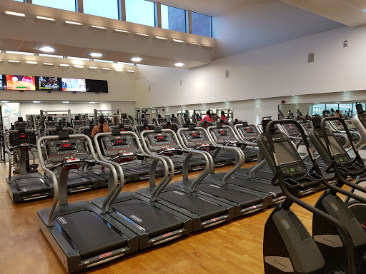 Freeman's Quay Leisure Centre - Thumbnail