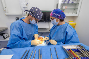 Photo n°12 de Clinique Dentaire LUGARI GARLABAN à Aubagne (Parodontiste)