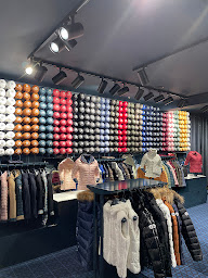 Photo n°3 de JOTT à Louvroil (Magasin de vêtements pour femmes)