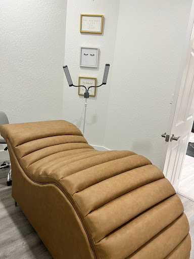 7 Salon - Visual