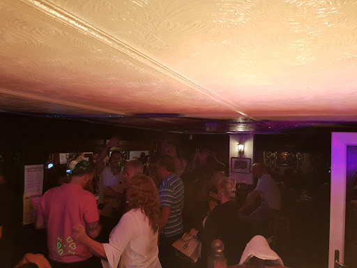The greyhound public house - Thumbnail