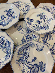 Photo n°38 de l'atelier des anges brocante à Croissy-sur-Seine (Magasin de meubles d'occasion)