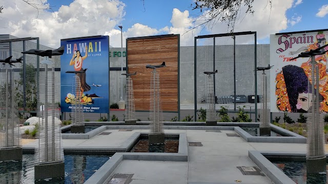 Long Beach Exchange Retail