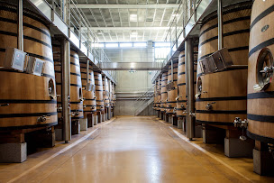 Photo n°4 de Château Faugères - Vignobles Silvio Denz à Saint-Étienne-de-Lisse (Établissement vinicole)