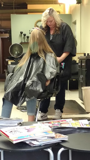 Village Hair Shoppe - Thumbnail