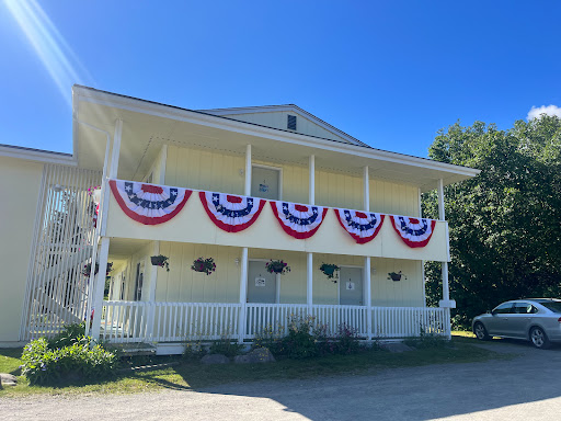Pioneer Inn