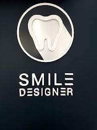 Photo n°8 de Dentiste Suresnes Dr Jean-Paul Berdaa - Clinique Implantologique et esthétique à Suresnes (Service de blanchiment des dents)