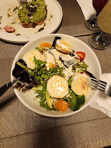 Photo 9 - Eat Station Gourmet