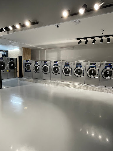 WashQueen Laundromat - Thumbnail