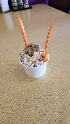 Rollup Ice Cream & Tea - Gull Road - Thumbnail