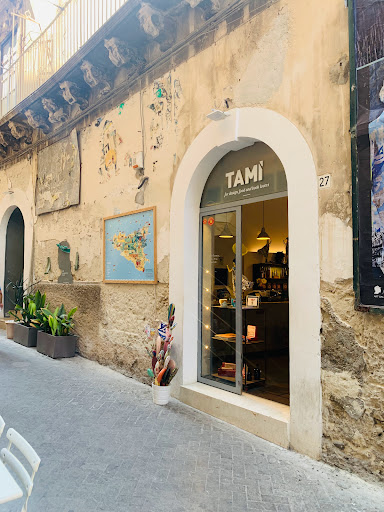TAMI' Concept Store - Visual