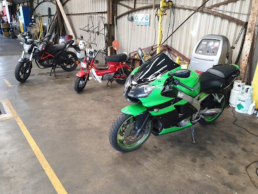 Bayliss Garages Ltd - Thumbnail