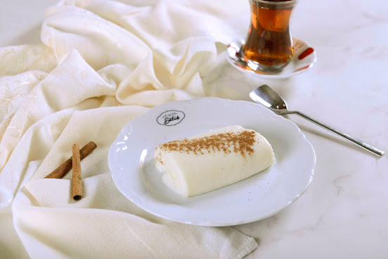 Emirgan Sütiş by null