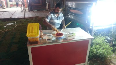 Photos of لحم بعجين و بيتزا المصطفى