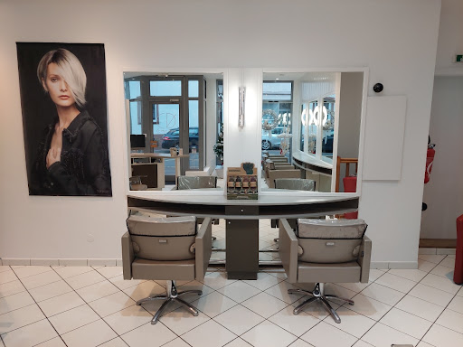 COIFFURE DAMIEN Gallery - France