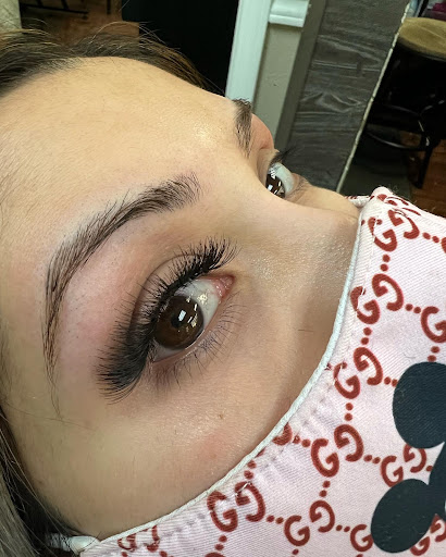 KM Threading Salon - Visual