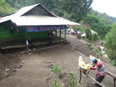 Photos of Pos Timbang Belerang Kawah Ijen