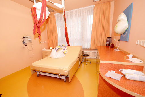 Hebammengemeinschaft an der Klinik Neustadt a. d. Aisch Gallery - Germany