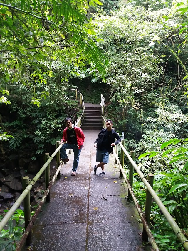 Air Terjun Nungnung