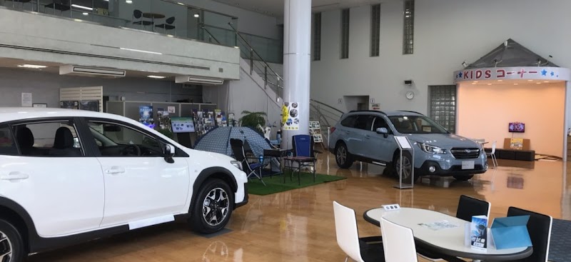 沖縄スバル株式会社 浦添店