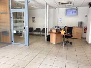 Photo n°4 de LCL Banque et assurance à Blois (Banque d'épargne)
