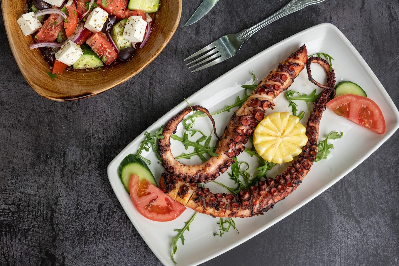 Indulge in the vibrant and delicious cuisine of Greece at these top Greek restaurants in London. From traditional souvlaki and moussaka to modern twists on classic dishes, discover the best of Greek cuisine in the city. #greekfood #londonfoodguide #london | Places To Eat In London #foodie | Things To Do In London | Best Greek Restaurants In London | European Cuisine | London Gastronomy | Best Restaurants In London | London Restaurant Aesthetic | Greek Aesthetic #souvlaki #moussaka #tzatziki