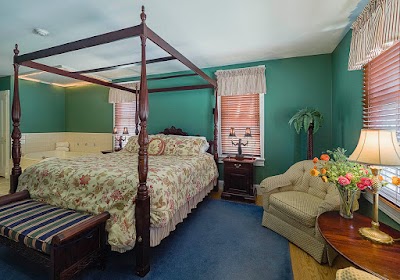 George Brooks House B & B